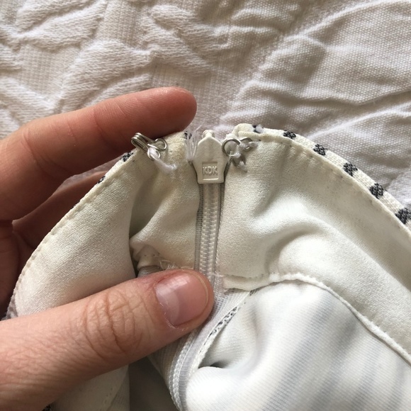 English Factory High-Waisted Ruffled Culottes - Picture 7 of 8